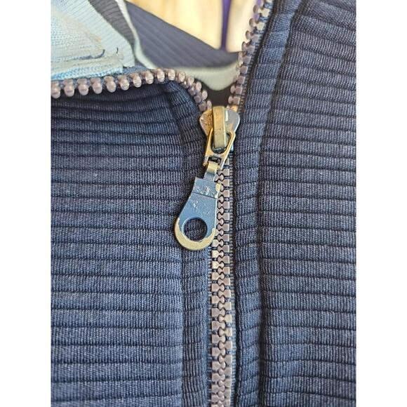 Vintage Tommy Hilfiger Men's Active Quarter Zip Navy Blue Pullover Fleece - Picture 3 of 3